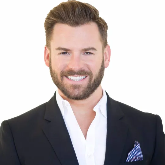 Jonathan Duerr, Agent in  - Compass