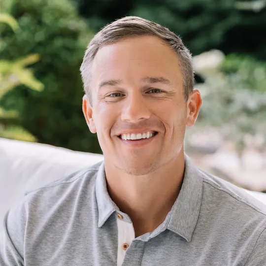 Brad Poole, Agent in  - Compass