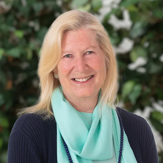 Kim Caverly, Agent in  - Compass