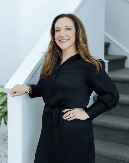 Andrea Adams-hughes, Agent in  - Compass