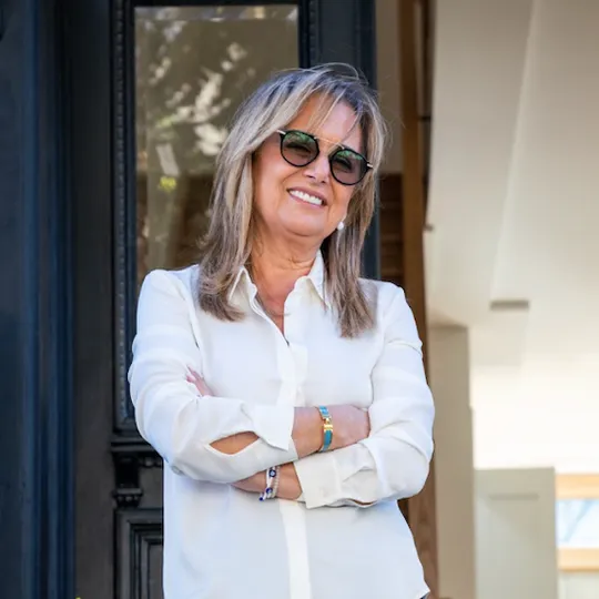 Rachel Pouyafar, Agent in  - Compass