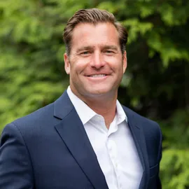 Dave Gorelick, Agent in  - Compass