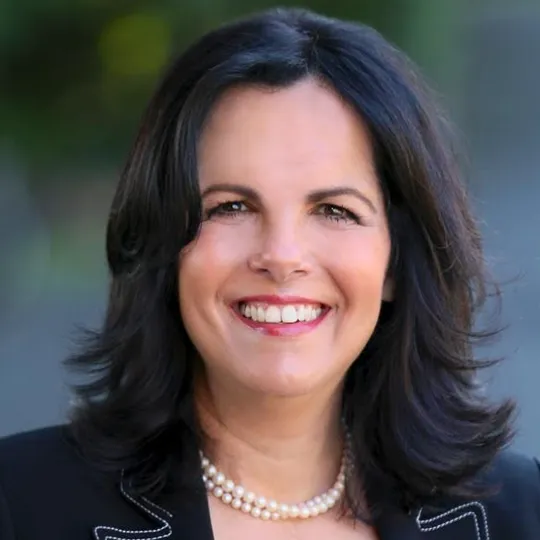 Michele Giacci Miller, Agent in  - Compass