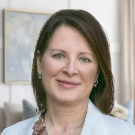 Sally Kriegel, Agent in  - Compass