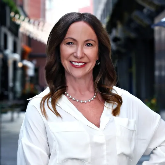 Melissa Craven, Agent in  - Compass