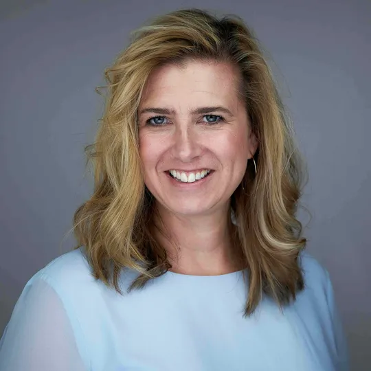 Katherine Dierking, Agent in  - Compass