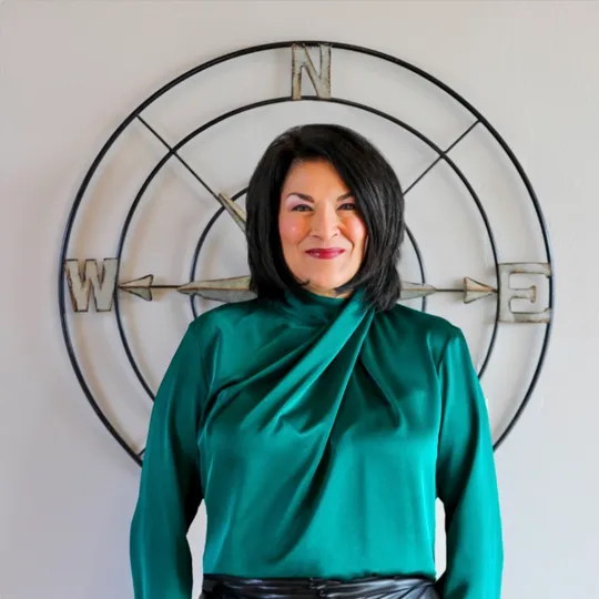 Beatriz Moreno, Agent in  - Compass