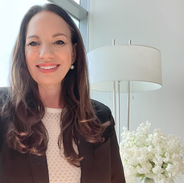 Headshot of Jeanette Blalock