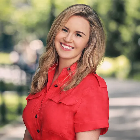 Selene Varnel, Agent in  - Compass