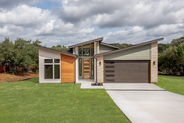 $526,720 | 21915 Moulin Dr.