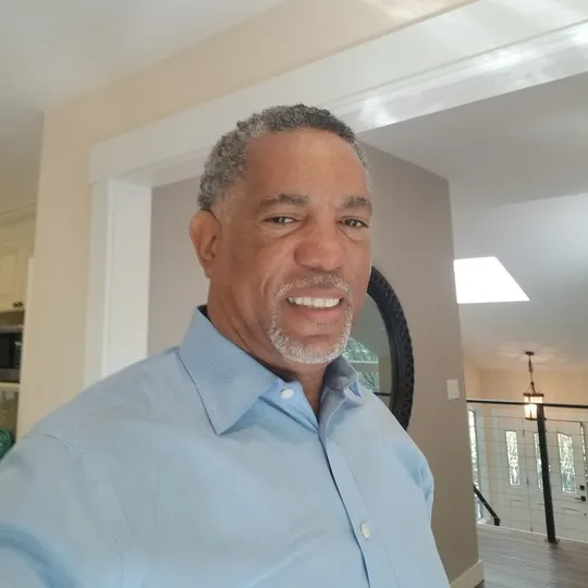 Don Dunbar, Agent in  - Compass