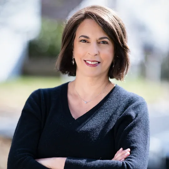 Marlene Perez-Santalla, Agent in  - Compass