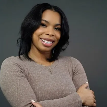 Dazjah Farris, Agent in  - Compass