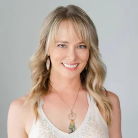 Aurielle Billings, Agent in  - Compass