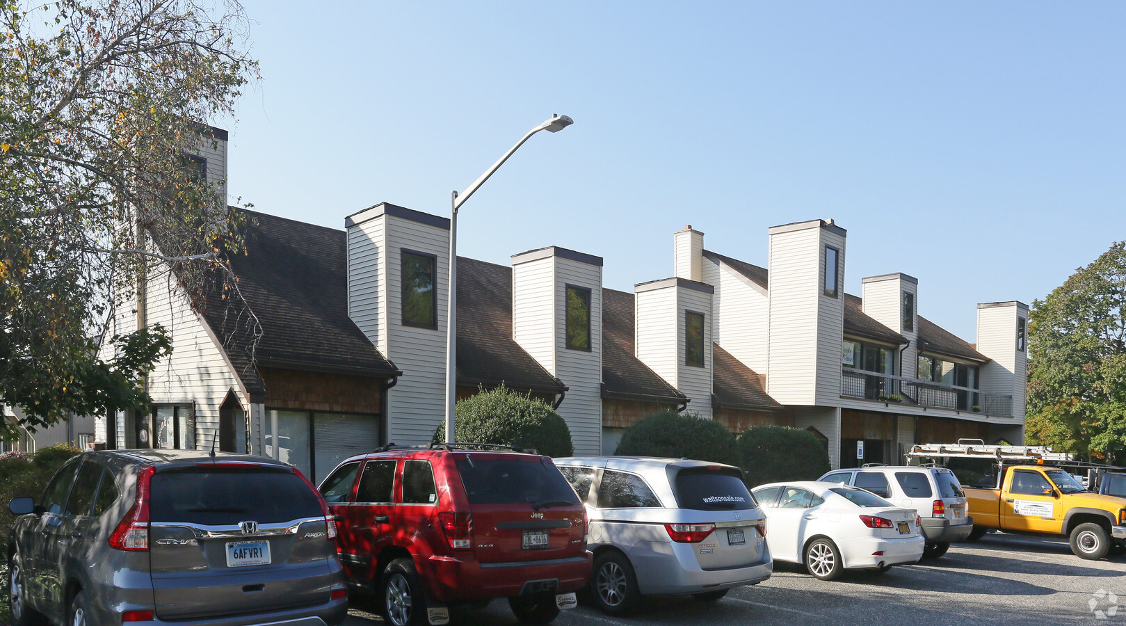 24 Bellemeade Ave