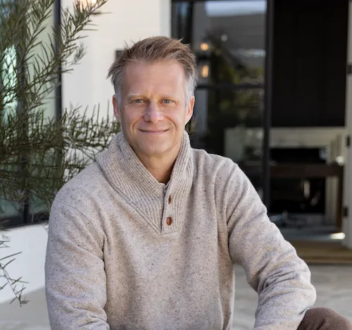 Austin Brunkhorst, Agent in  - Compass