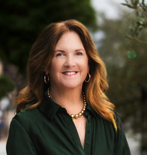 Headshot of Kay Storrs