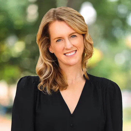 Jennifer Smith, Agent in  - Compass