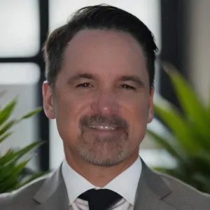 Gary Eastham, Agent in  - Compass