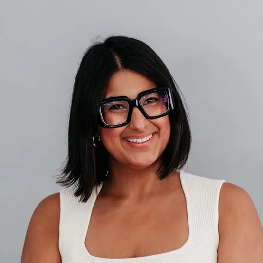 Katie Bautista, Agent in  - Compass