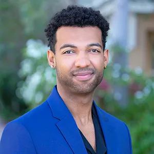 Adrian Smith, Agent in  - Compass