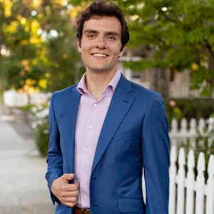 Zachary Martin, Agent in  - Compass