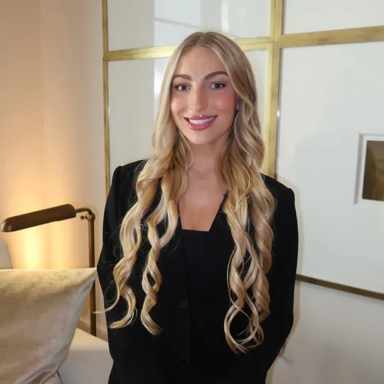 Liv Gandy, Agent in  - Compass