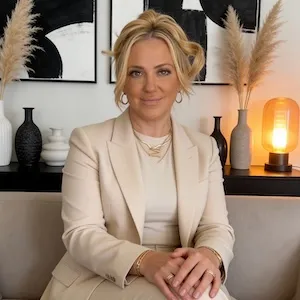 Megan Johnson, Agent in  - Compass