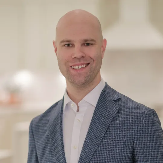 Mike O'Brien, Agent in  - Compass