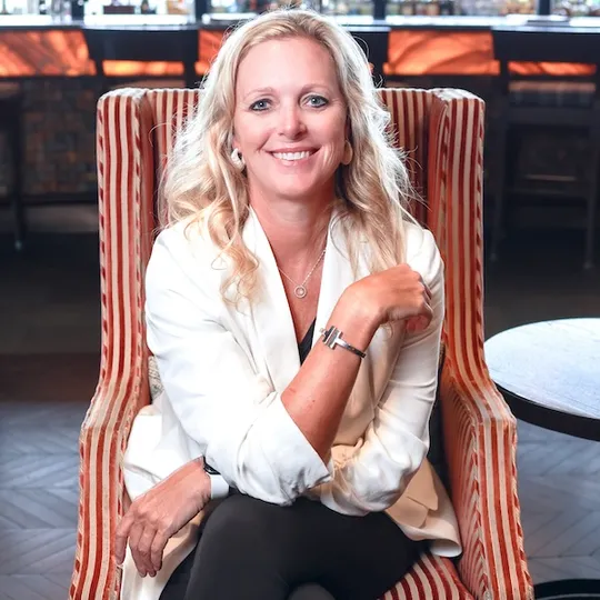 Natalie Kampen, Agent in  - Compass