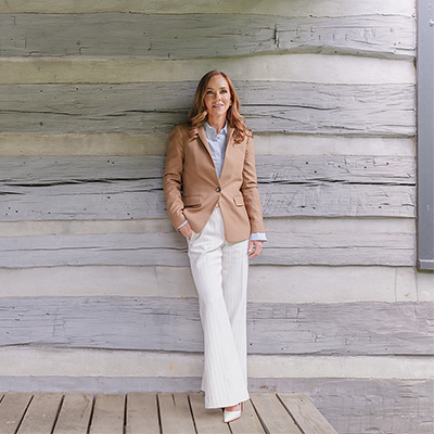 Headshot of Ivy Vick