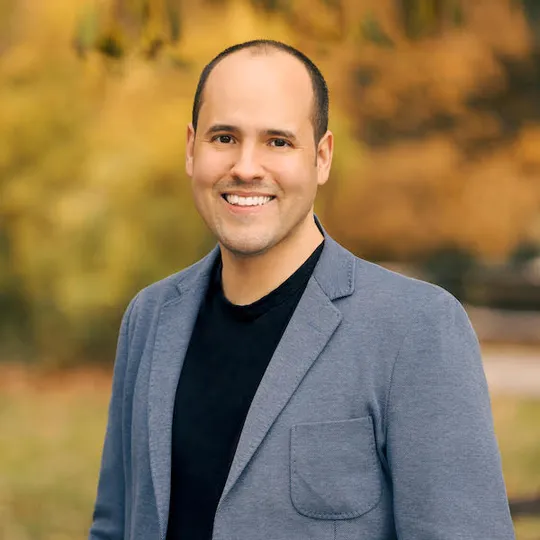 Jonathan Kramer, Agent in  - Compass