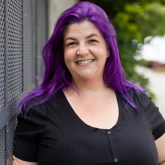 Robin Nichols, Agent in  - Compass