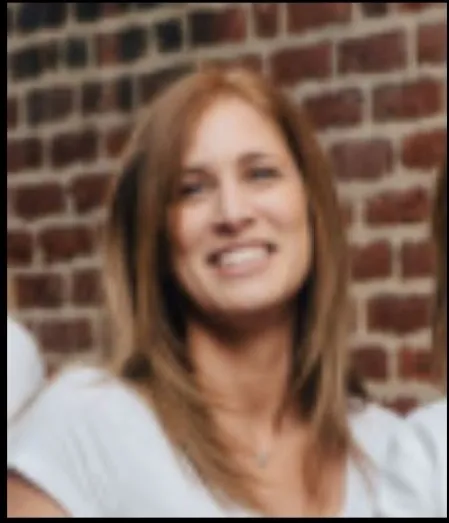 Tiffany Fox, Agent in  - Compass