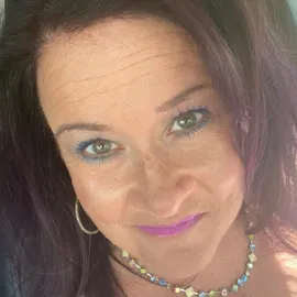 Heidi Nequist, Agent in  - Compass
