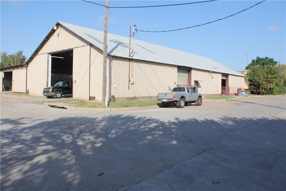 501 N Houston St. Industrial Warehouse Commercial Sale