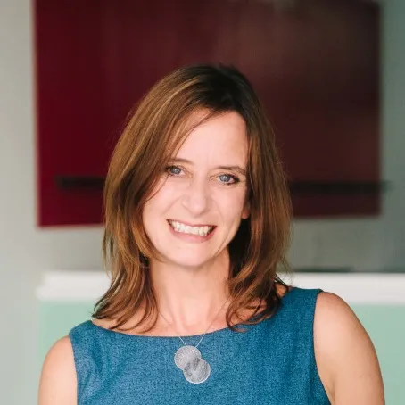 Patricia Owen, Agent in  - Compass