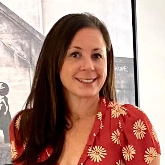 Carrie Butz, Agent in  - Compass