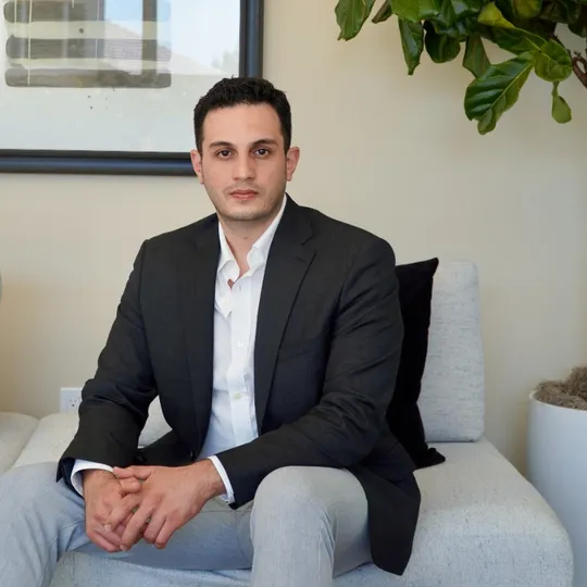 Maziar Jafari, Agent in  - Compass