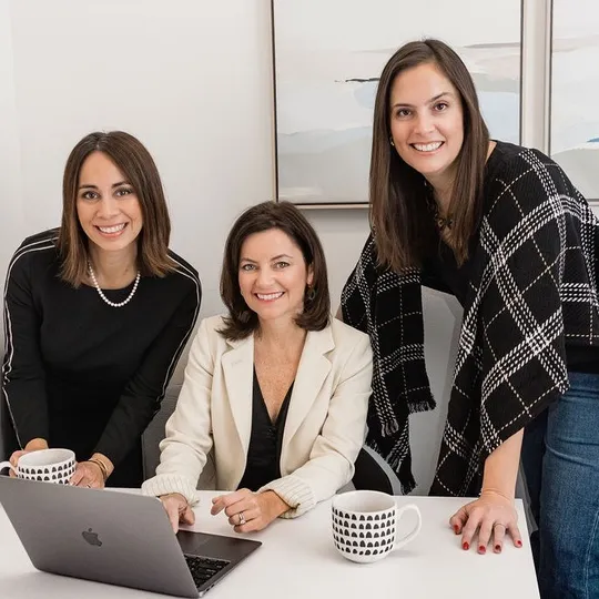 Marnie Schaar & Associates, Agent in  - Compass