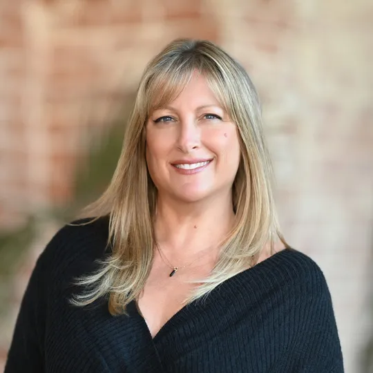 Susannah Hogentogler, Agent in  - Compass