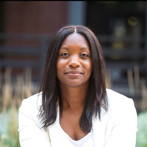 Jamiria Valenta, Agent in  - Compass