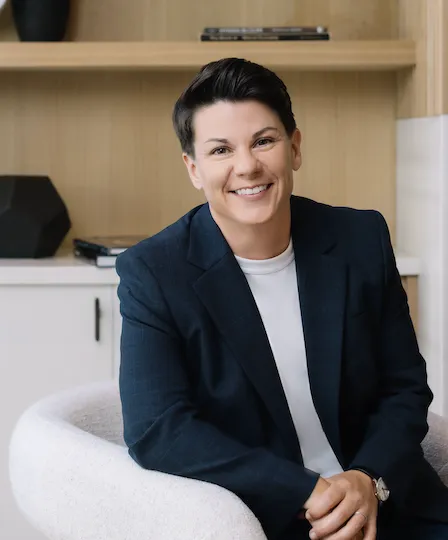 Erin Coker, Agent in  - Compass