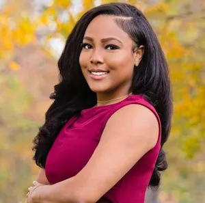 Ashanti Callender, Agent in  - Compass