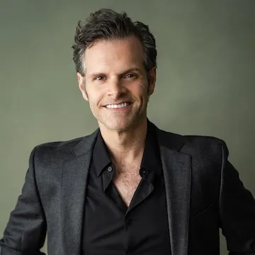 Cole Burden, Agent in  - Compass