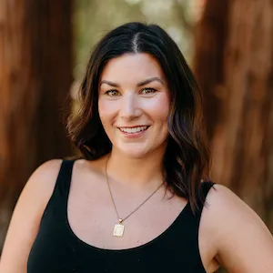 Alex O'Farrell, Agent in  - Compass