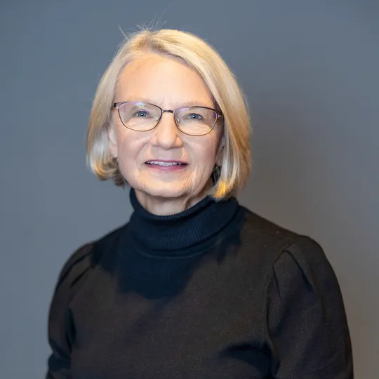 Abigail Smith, Agent in  - Compass