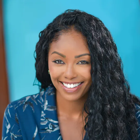 Tanee McCall, Agent in  - Compass