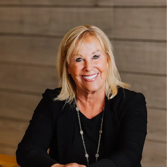 Sue Freeman, Agent in  - Compass