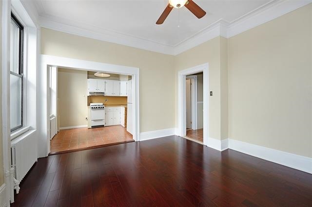 $2,700 | 332 Hudson St., Unit 4 | Hoboken